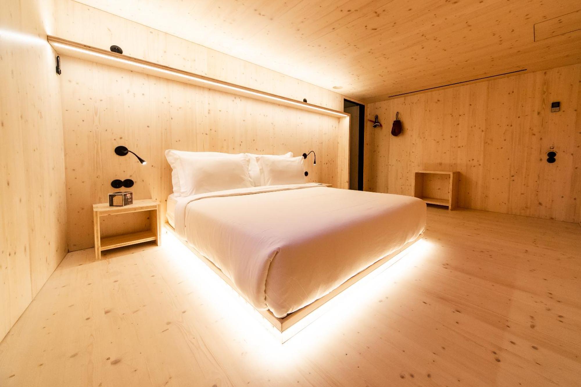 Zero Box Lodge Porto Ngoại thất bức ảnh