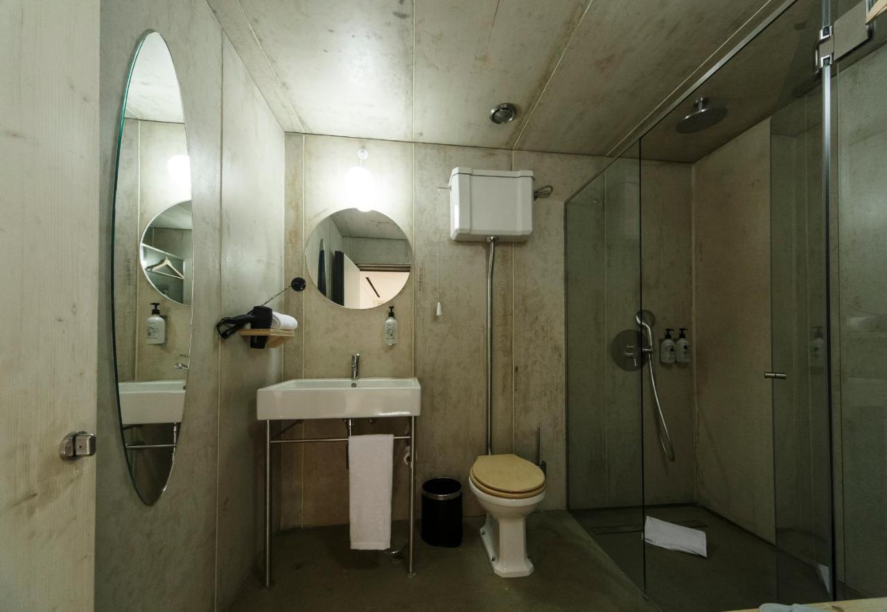 Zero Box Lodge Porto Ngoại thất bức ảnh